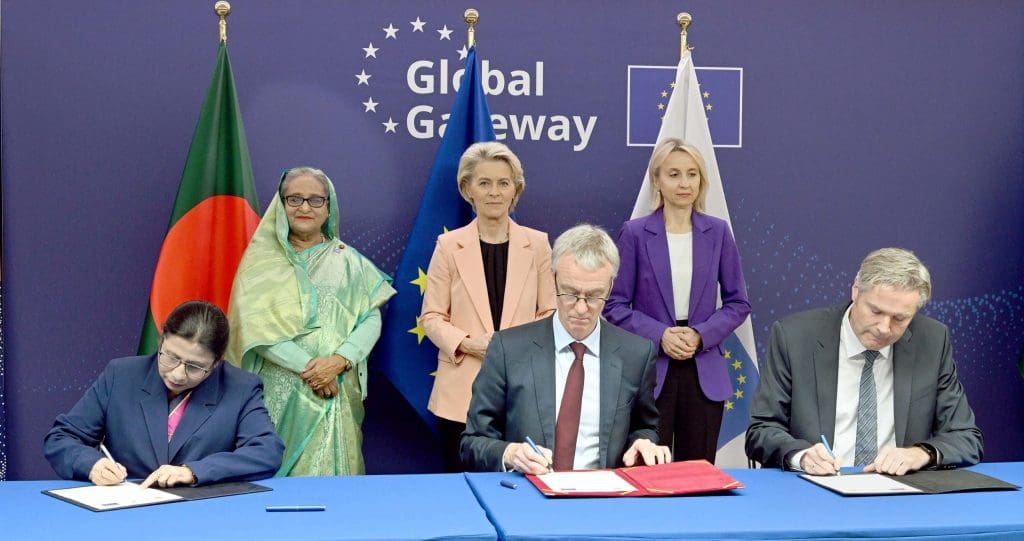 Signing of Loan Agreement between Bangladesh and the European Investment Bank in the Presence of Prime Minister Sheikh Hasina and EU President Ursula Von Der Leyen on 25th October, 2023