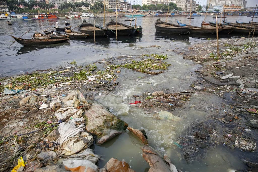 Buriganga River Pollution